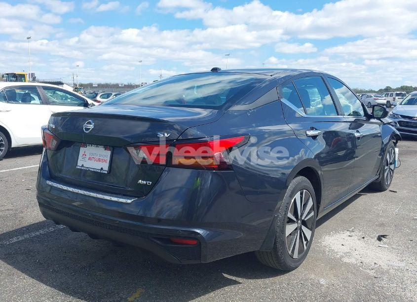 Photo 4 of 2022 Nissan Altima SV INTELLIGENT AWD (VIN 1N4BL4DW4NN311016)