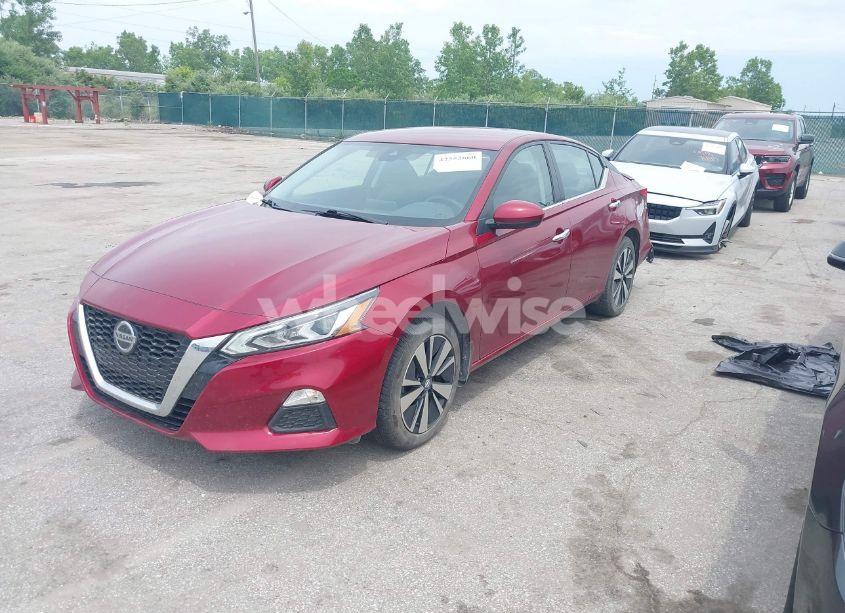 Photo 2 of 2022 Nissan Altima SV INTELLIGENT AWD (VIN 1N4BL4DW4NN345652)