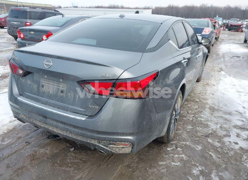 Photo 4 of 2023 Nissan Altima SV INTELLIGENT AWD (VIN 1N4BL4DW4PN393817)