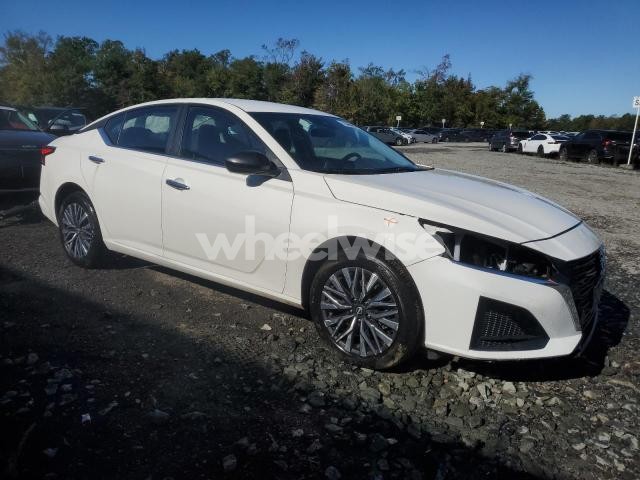 Photo 2 of 2025 NISSAN ALTIMA SV (VIN 1N4BL4DW4SN320293)