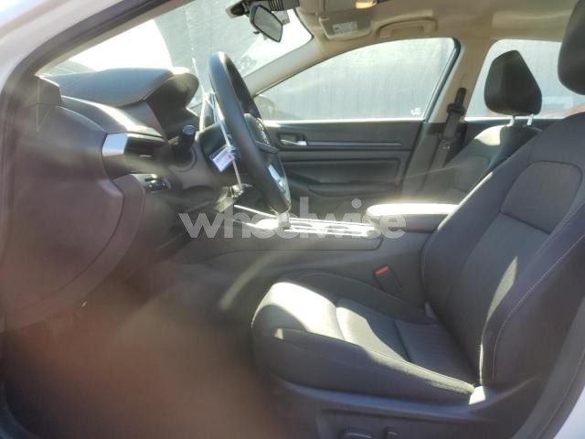 Photo 6 of 2025 NISSAN ALTIMA SV (VIN 1N4BL4DW4SN320293)