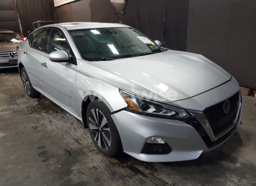 2020 Nissan Altima SV INTELLIGENT AWD (VIN 1N4BL4DW5LC175181) main photo