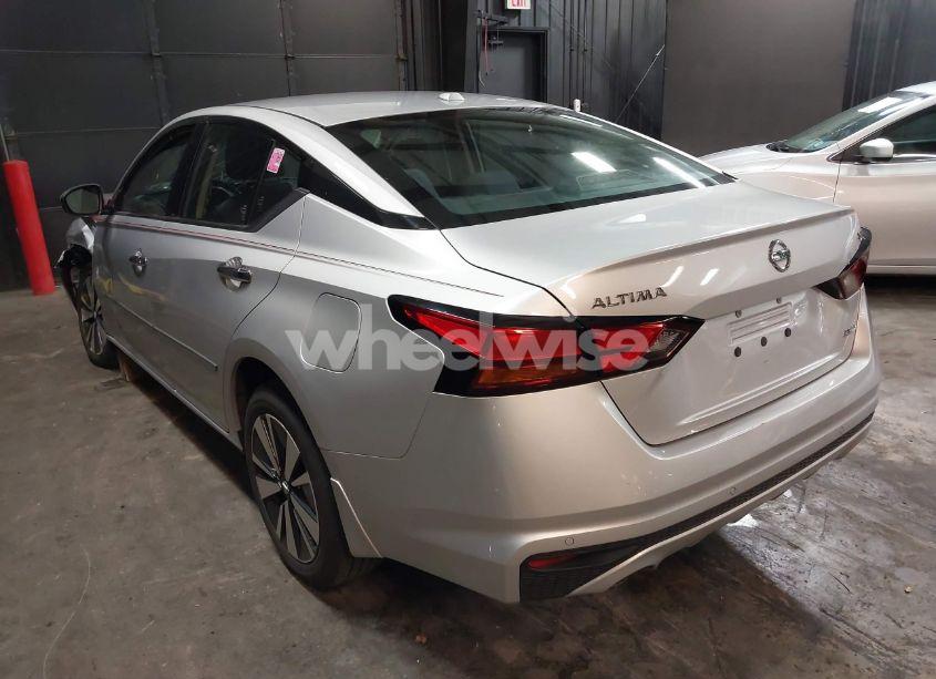 Photo 3 of 2020 Nissan Altima SV INTELLIGENT AWD (VIN 1N4BL4DW5LC175181)