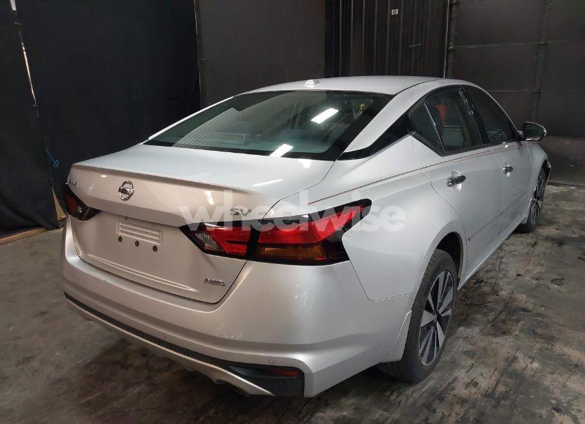 Photo 4 of 2020 Nissan Altima SV INTELLIGENT AWD (VIN 1N4BL4DW5LC175181)