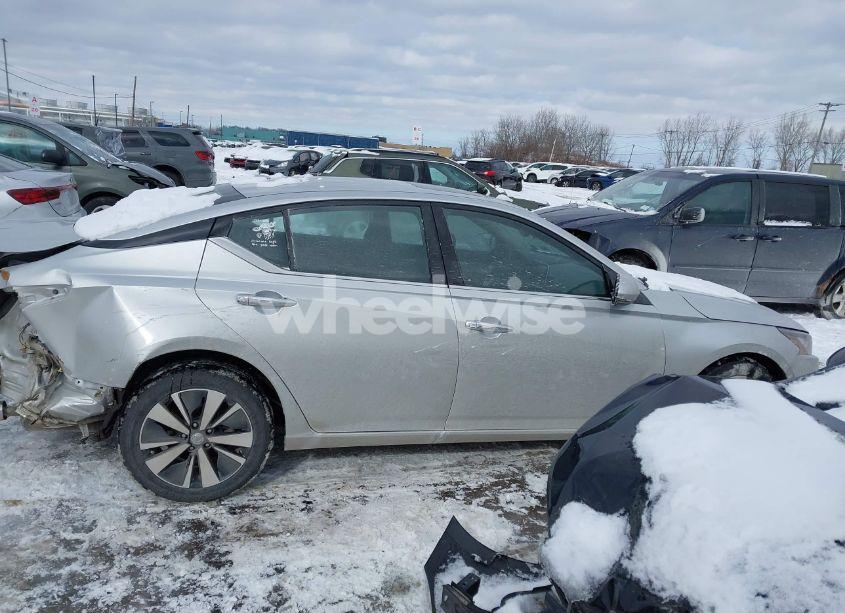 Photo 13 of 2020 Nissan Altima SV INTELLIGENT AWD (VIN 1N4BL4DW5LC182177)