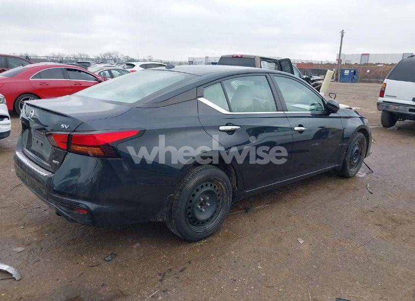 Photo 4 of 2021 Nissan Altima SV INTELLIGENT AWD (VIN 1N4BL4DW5MN301187)