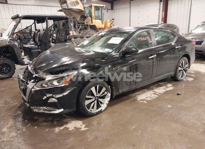 Photo 2 of 2022 Nissan Altima SV INTELLIGENT AWD (VIN 1N4BL4DW5NN348091)