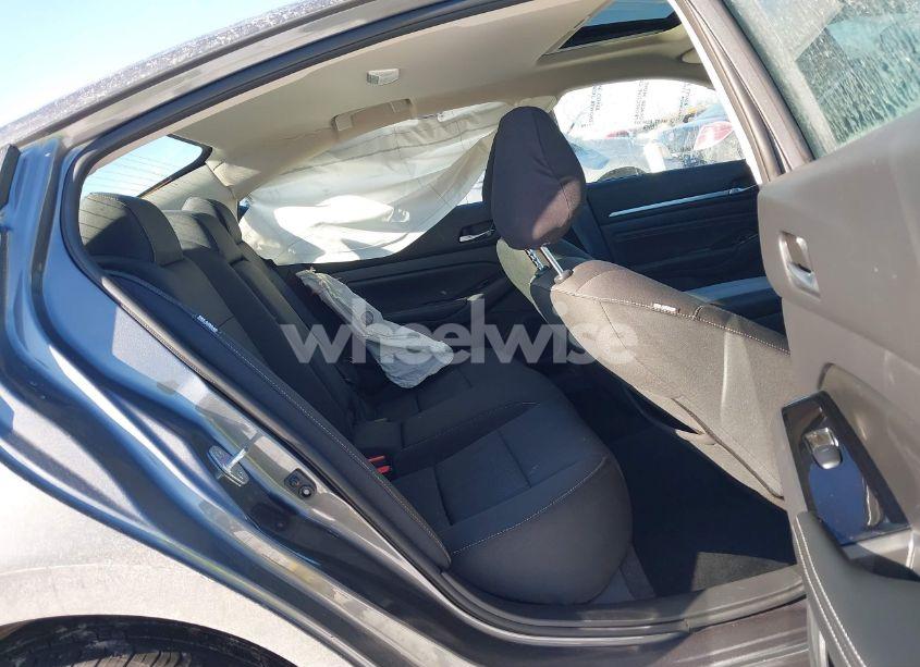 Photo 8 of 2022 Nissan Altima SV INTELLIGENT AWD (VIN 1N4BL4DW5NN384590)