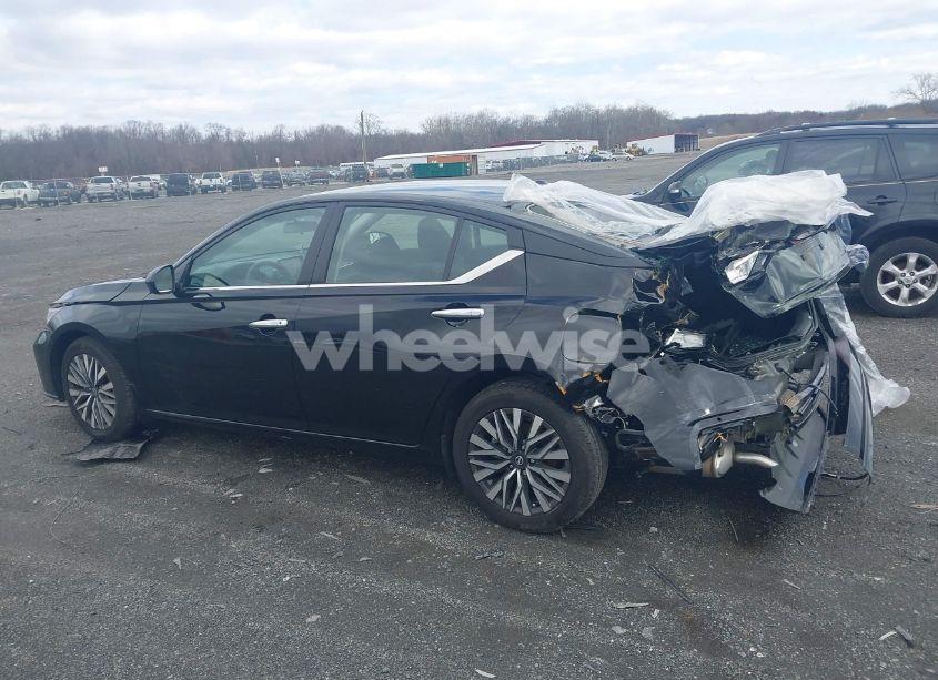 Photo 14 of 2024 Nissan Altima SV INTELLIGENT AWD (VIN 1N4BL4DW5RN325030)