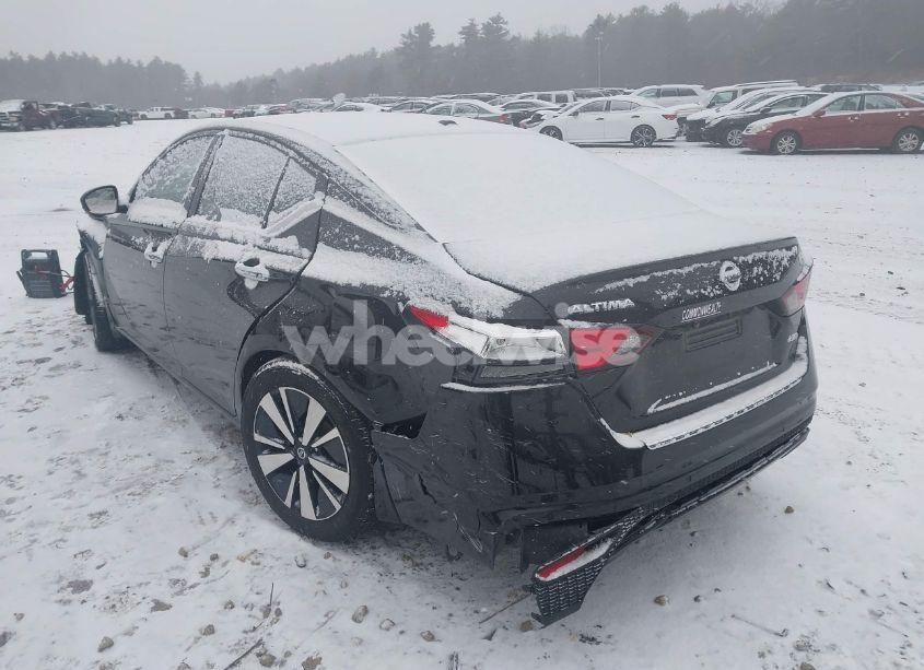 Photo 3 of 2019 Nissan Altima 2.5 SV (VIN 1N4BL4DW6KC136856)