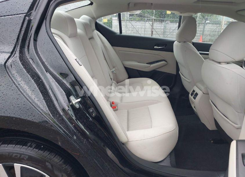 Photo 8 of 2019 Nissan Altima 2.5 SV (VIN 1N4BL4DW6KC243888)