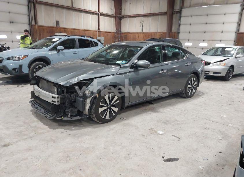 Photo 2 of 2020 Nissan Altima SV INTELLIGENT AWD (VIN 1N4BL4DW6LC246386)