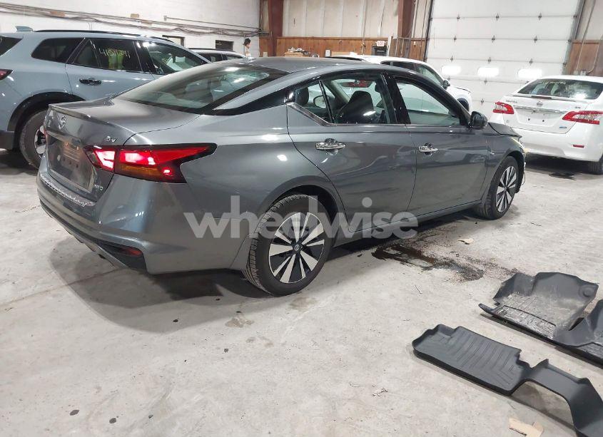 Photo 4 of 2020 Nissan Altima SV INTELLIGENT AWD (VIN 1N4BL4DW6LC246386)