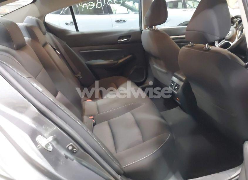 Photo 8 of 2020 Nissan Altima SV INTELLIGENT AWD (VIN 1N4BL4DW6LC246386)