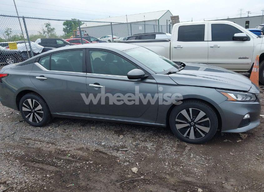 Photo 13 of 2021 Nissan Altima SV INTELLIGENT AWD (VIN 1N4BL4DW6MN396195)