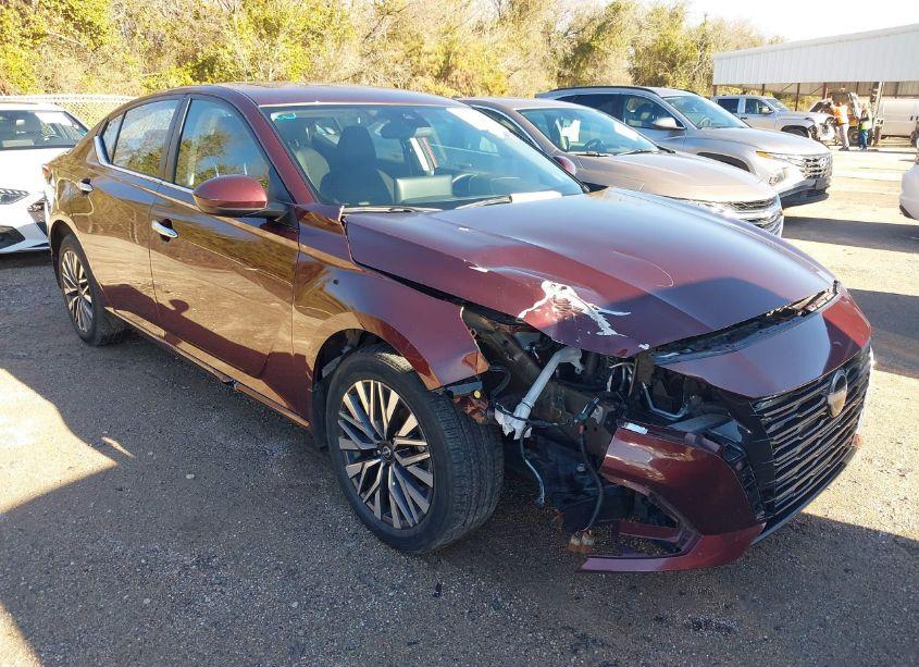 2023 Nissan Altima SV INTELLIGENT AWD (VIN 1N4BL4DW6PN312784) main photo