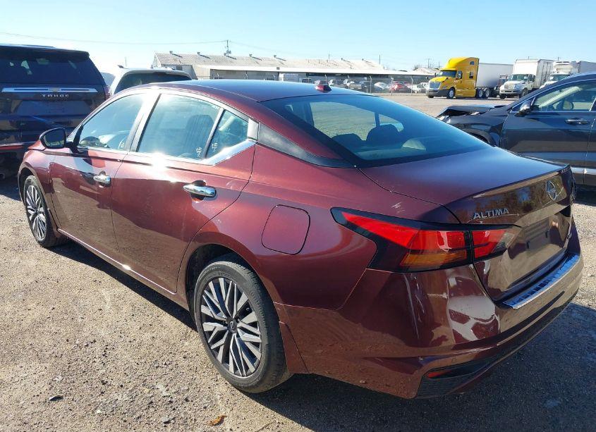 Photo 3 of 2023 Nissan Altima SV INTELLIGENT AWD (VIN 1N4BL4DW6PN312784)