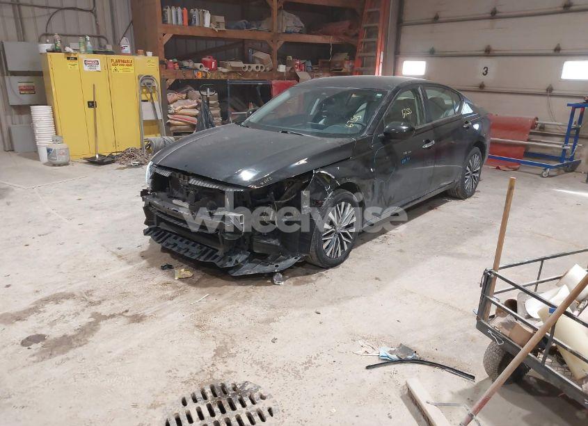 Photo 2 of 2023 Nissan Altima SV INTELLIGENT AWD (VIN 1N4BL4DW6PN315393)