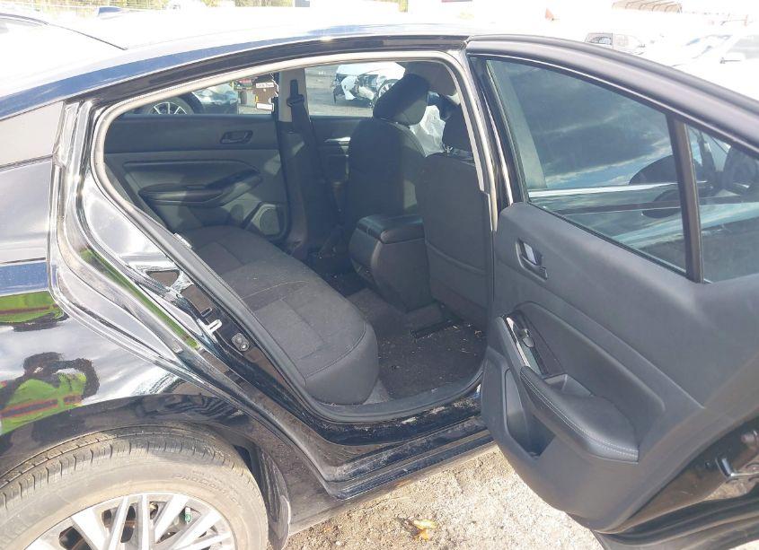 Photo 8 of 2023 Nissan Altima SV INTELLIGENT AWD (VIN 1N4BL4DW6PN338009)