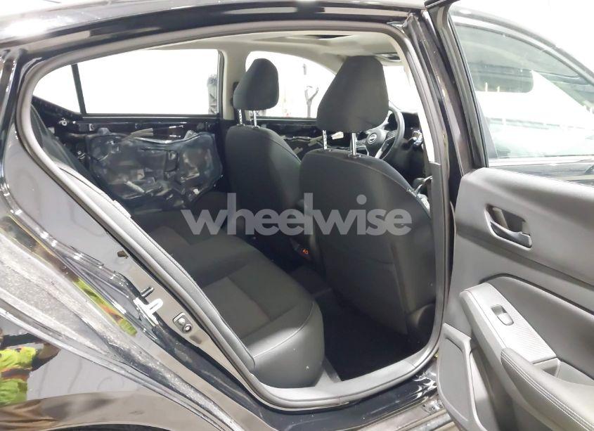 Photo 8 of 2024 Nissan Altima SV INTELLIGENT AWD (VIN 1N4BL4DW6RN326218)