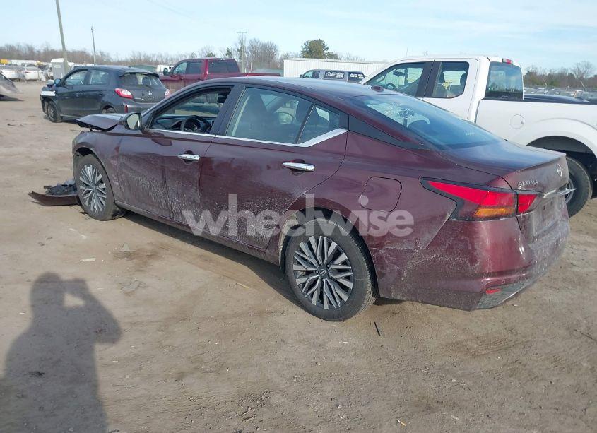 Photo 3 of 2025 Nissan Altima SV AWD (VIN 1N4BL4DW6SN318691)
