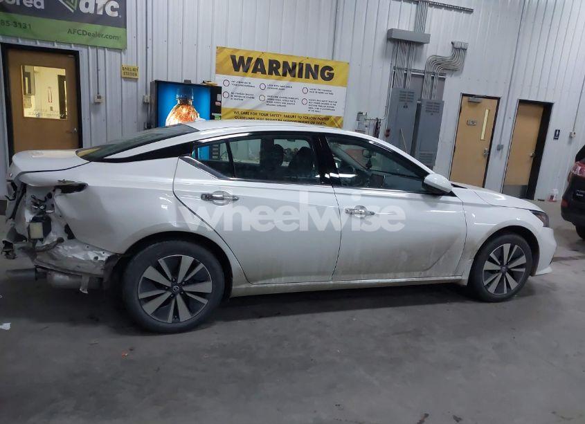 Photo 13 of 2019 Nissan Altima 2.5 SV (VIN 1N4BL4DW7KC205277)