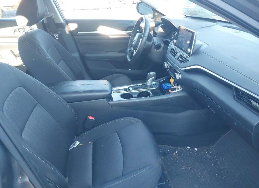 Photo 5 of 2020 Nissan Altima SV INTELLIGENT AWD (VIN 1N4BL4DW7LC282572)