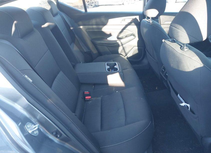 Photo 8 of 2020 Nissan Altima SV INTELLIGENT AWD (VIN 1N4BL4DW7LC282572)