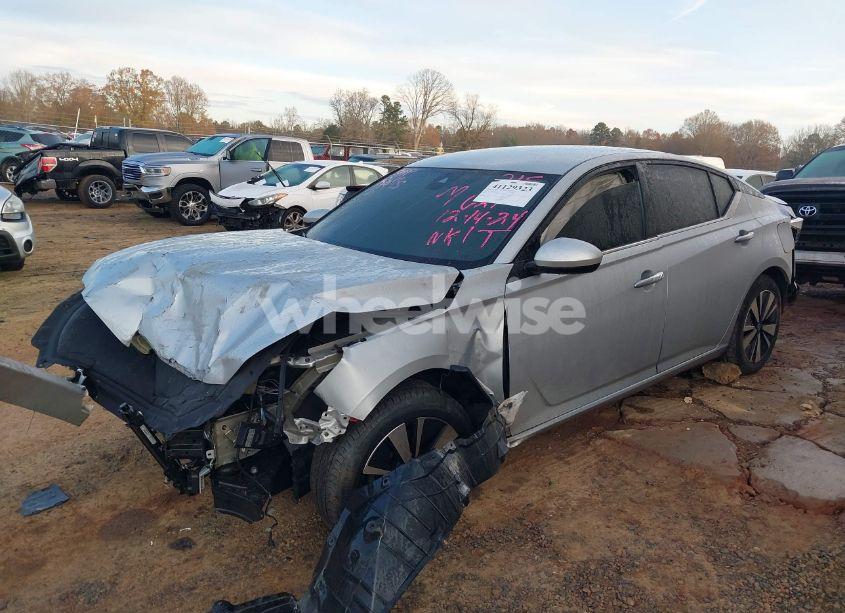 Photo 2 of 2022 Nissan Altima SV INTELLIGENT AWD (VIN 1N4BL4DW7NN366270)