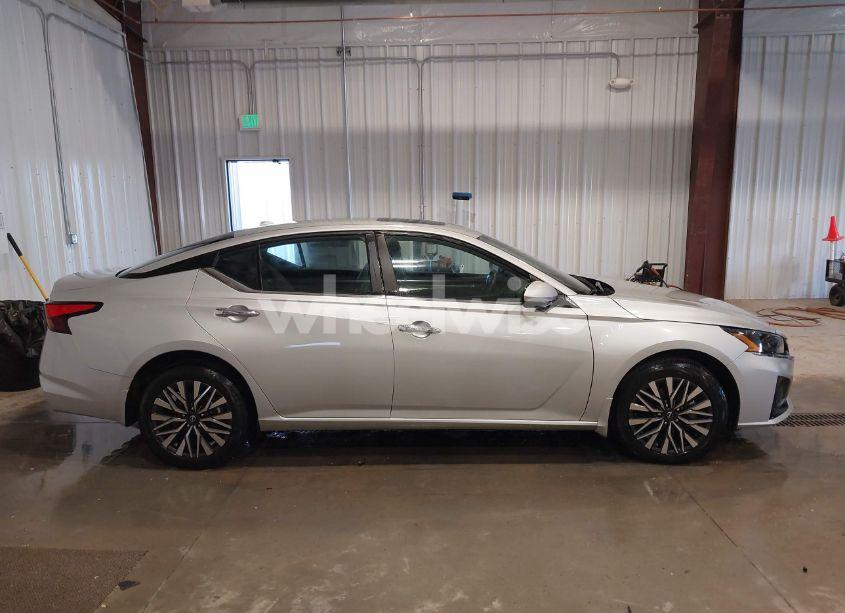 Photo 13 of 2023 Nissan Altima SV INTELLIGENT AWD (VIN 1N4BL4DW7PN328525)