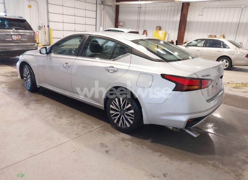 Photo 3 of 2023 Nissan Altima SV INTELLIGENT AWD (VIN 1N4BL4DW7PN328525)