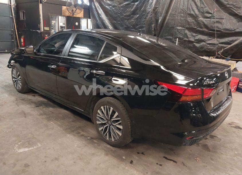 Photo 3 of 2023 Nissan Altima SV INTELLIGENT AWD (VIN 1N4BL4DW7PN398803)