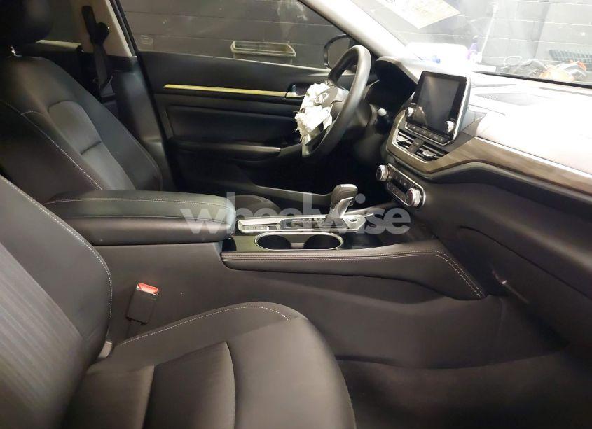 Photo 5 of 2023 Nissan Altima SV INTELLIGENT AWD (VIN 1N4BL4DW7PN398803)