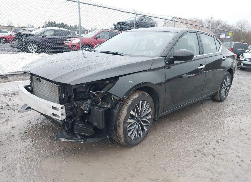 Photo 2 of 2023 Nissan Altima SV INTELLIGENT AWD (VIN 1N4BL4DW7PN402333)