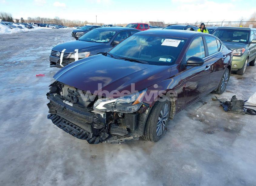 Photo 2 of 2024 Nissan Altima SV INTELLIGENT AWD (VIN 1N4BL4DW7RN425503)