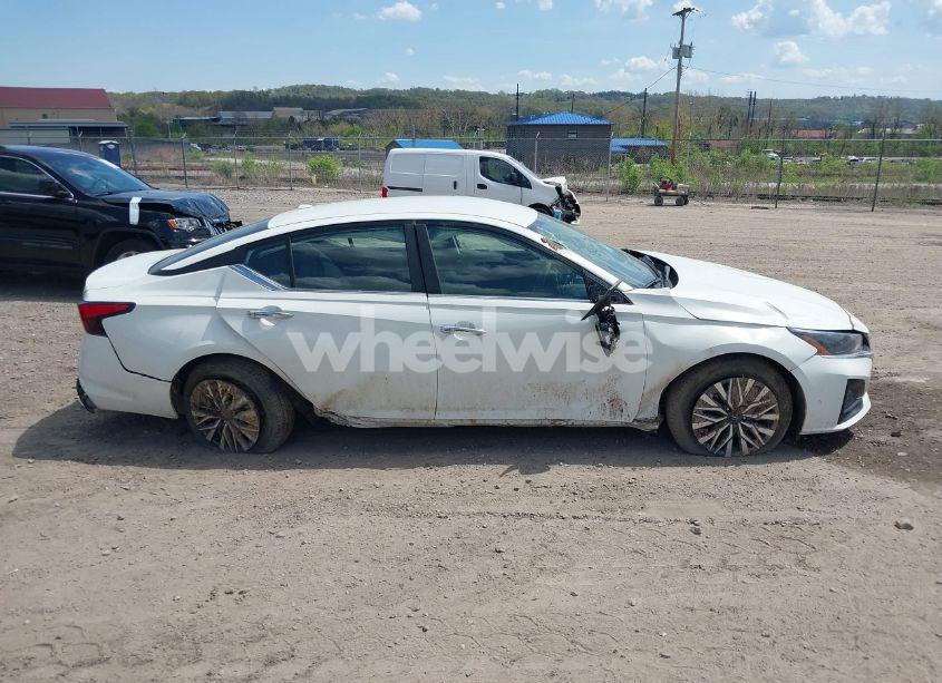 Photo 13 of 2025 Nissan Altima SV AWD (VIN 1N4BL4DW7SN331188)