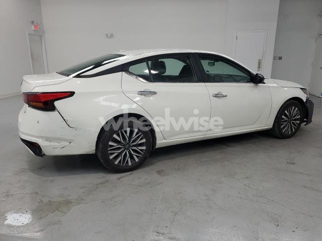 2025 NISSAN ALTIMA SV (VIN 1N4BL4DW7SN374056) main photo