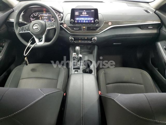 Photo 4 of 2025 NISSAN ALTIMA SV (VIN 1N4BL4DW7SN374056)