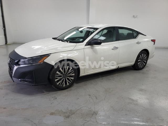 Photo 6 of 2025 NISSAN ALTIMA SV (VIN 1N4BL4DW7SN374056)