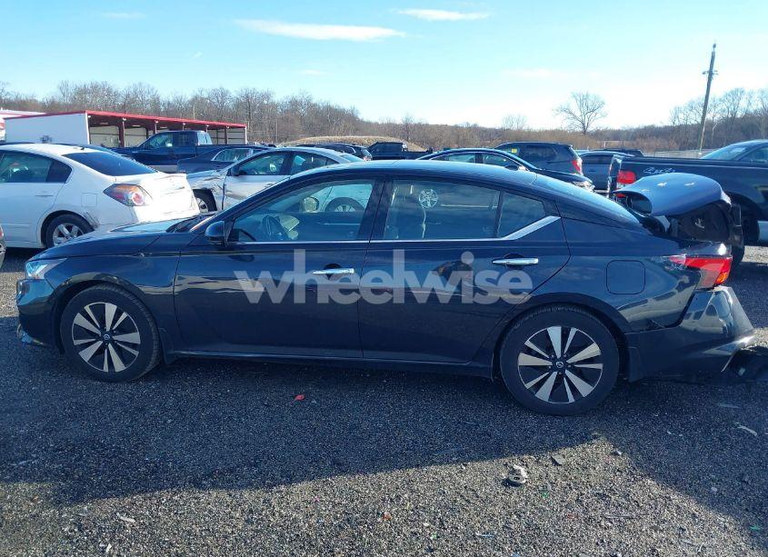 Photo 15 of 2019 Nissan Altima 2.5 SV (VIN 1N4BL4DW8KC134199)