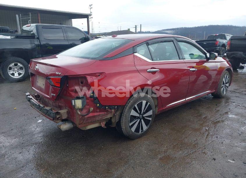 Photo 4 of 2020 Nissan Altima SV INTELLIGENT AWD (VIN 1N4BL4DW8LC230822)