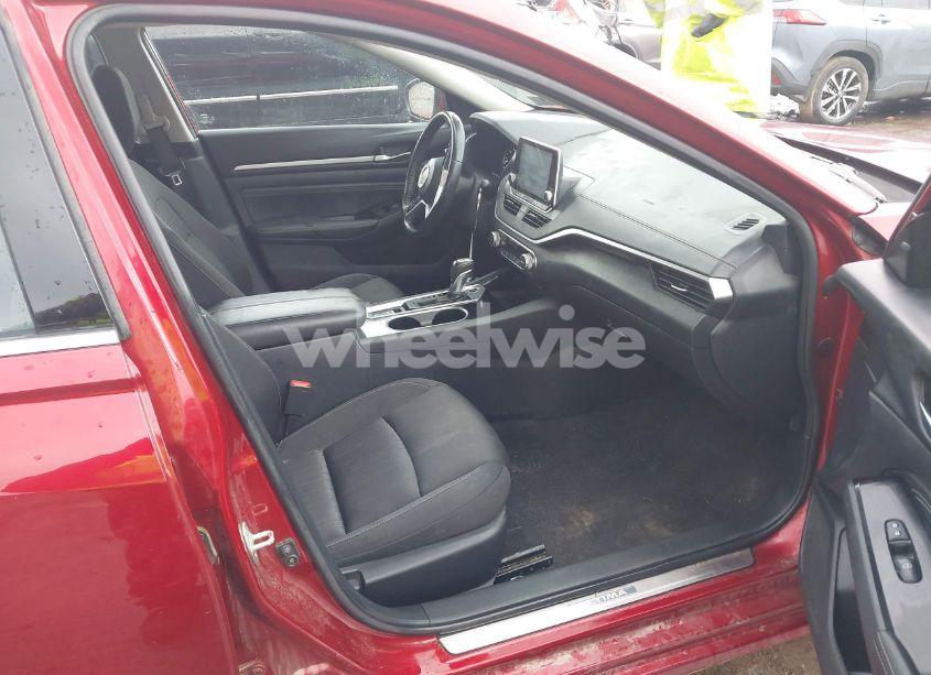 Photo 5 of 2020 Nissan Altima SV INTELLIGENT AWD (VIN 1N4BL4DW8LC230822)