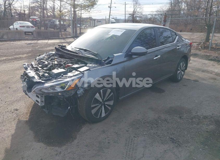 Photo 2 of 2022 Nissan Altima SV INTELLIGENT AWD (VIN 1N4BL4DW8NN340146)