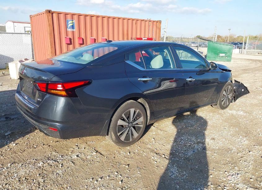 Photo 4 of 2022 Nissan Altima SV INTELLIGENT AWD (VIN 1N4BL4DW8NN358372)