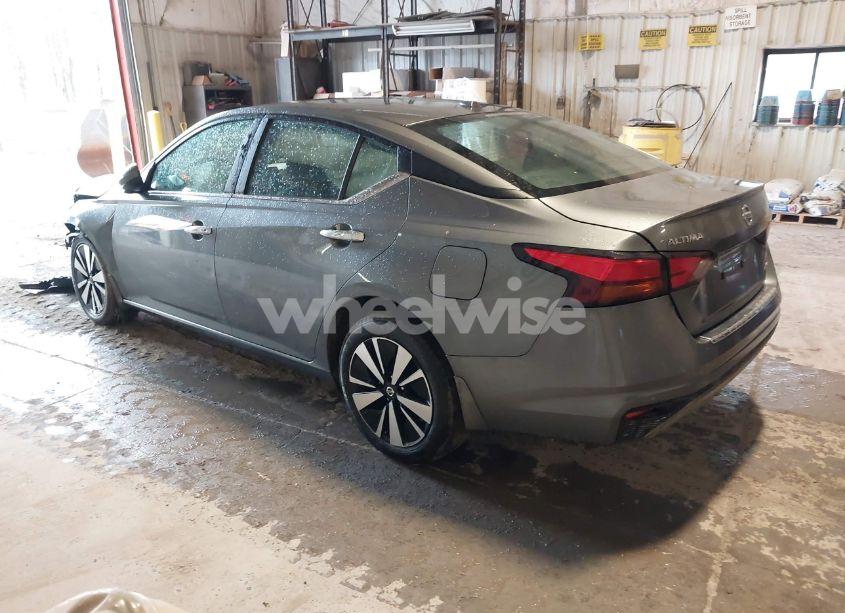 Photo 3 of 2022 Nissan Altima SV INTELLIGENT AWD (VIN 1N4BL4DW8NN406517)