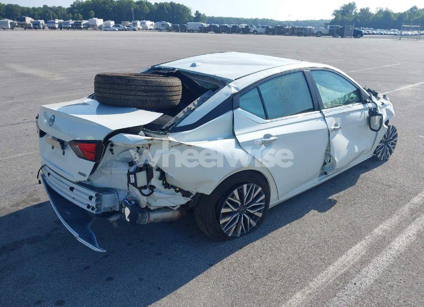 Photo 4 of 2025 Nissan Altima SV AWD (VIN 1N4BL4DW8SN362899)