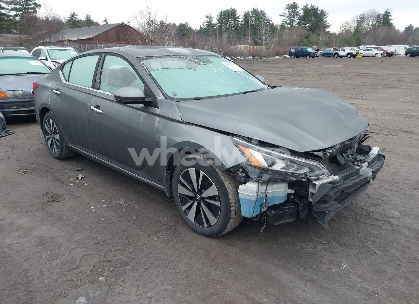 2019 Nissan Altima 2.5 SV (VIN 1N4BL4DW9KN304235) main photo