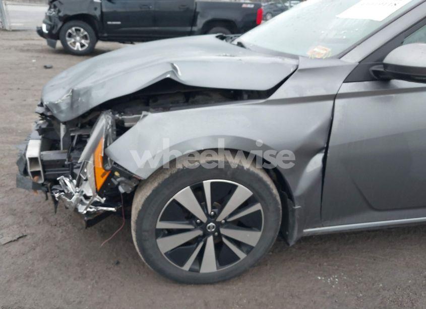 Photo 19 of 2019 Nissan Altima 2.5 SV (VIN 1N4BL4DW9KN304235)