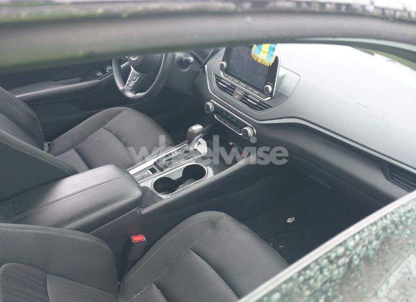 Photo 5 of 2021 Nissan Altima SV INTELLIGENT AWD (VIN 1N4BL4DW9MN314833)