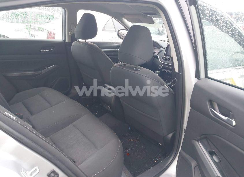 Photo 8 of 2021 Nissan Altima SV INTELLIGENT AWD (VIN 1N4BL4DW9MN314833)